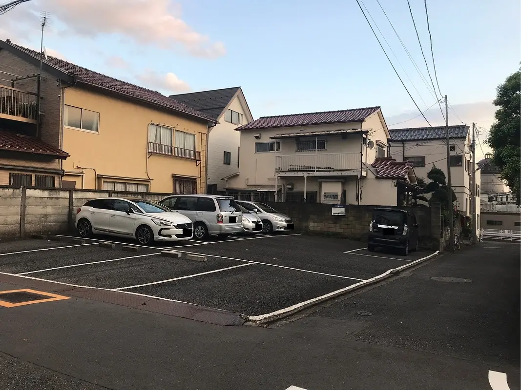 板橋区大谷口上町　月極駐車場